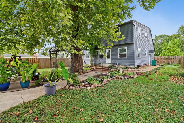 1924 2nd Street, Perry, IA 50220