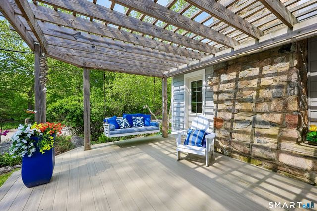 15 Lake Shore Drive, East Lyme, CT 06357
