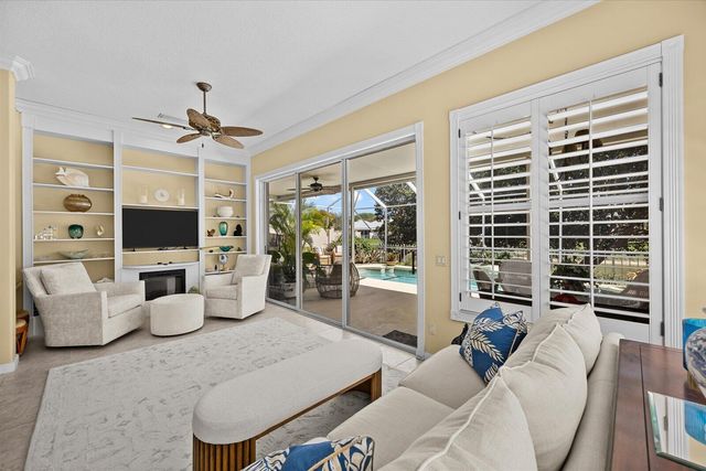 2856 SW Brighton Way, Palm City, FL 34990