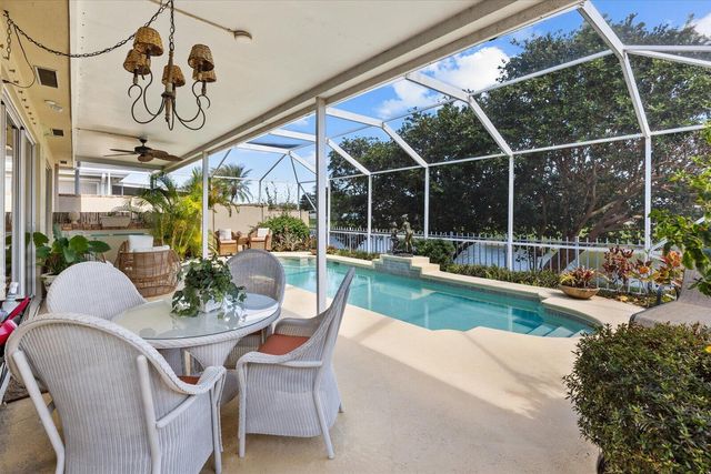 2856 SW Brighton Way, Palm City, FL 34990