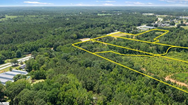 23425 Highway 76 E, Clinton, SC 29325