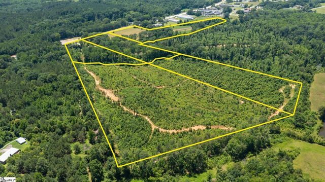 23425 Highway 76 E, Clinton, SC 29325