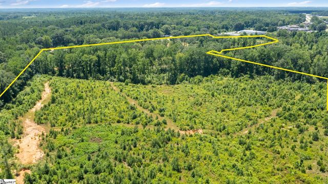23425 Highway 76 E, Clinton, SC 29325