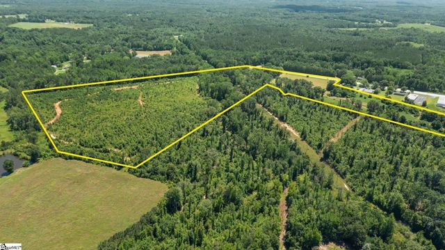 23425 Highway 76 E, Clinton, SC 29325