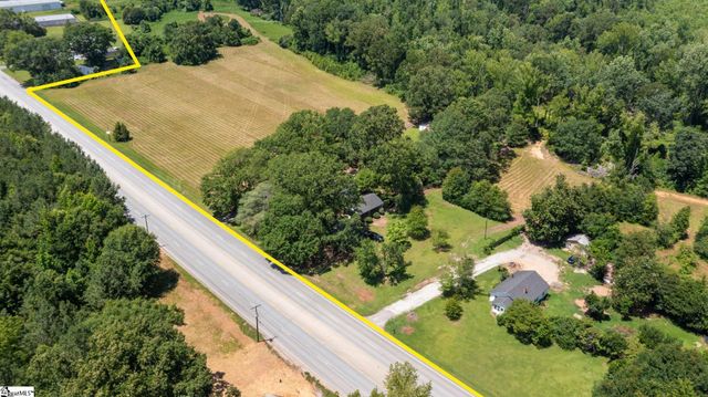 23425 Highway 76 E, Clinton, SC 29325