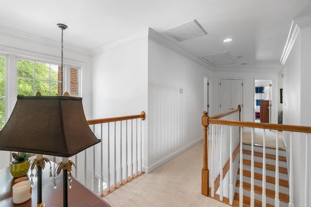 204 S Staghorn Lane, Greer, SC 29650