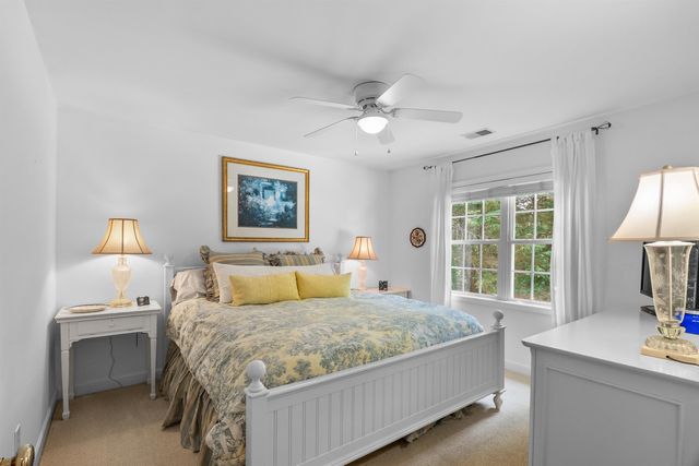 204 S Staghorn Lane, Greer, SC 29650