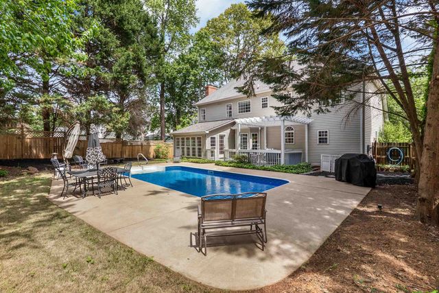 204 S Staghorn Lane, Greer, SC 29650
