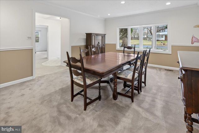 7 STANFORD CT, East Windsor, NJ 08520