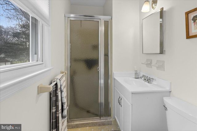 7 STANFORD CT, East Windsor, NJ 08520