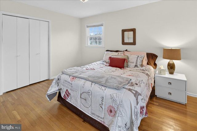 7 STANFORD CT, East Windsor, NJ 08520