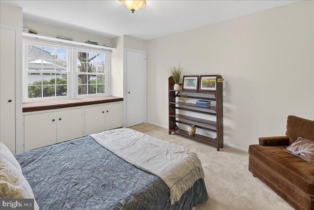 7 STANFORD CT, East Windsor, NJ 08520