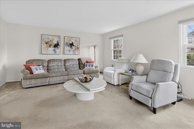 7 STANFORD CT, East Windsor, NJ 08520