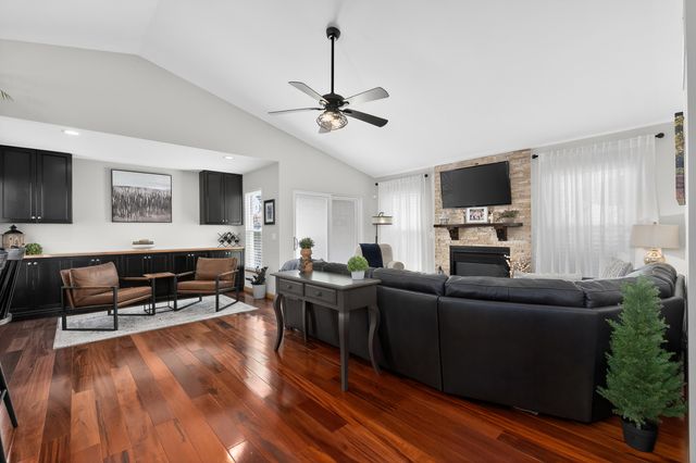 6136 Ripple Creek Road, Cold Spring, KY 41076