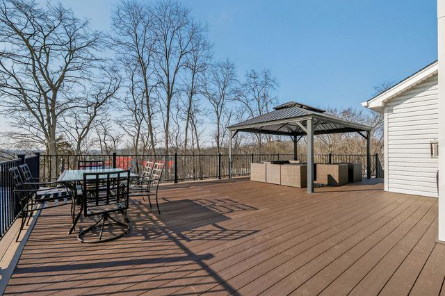 6136 Ripple Creek Road, Cold Spring, KY 41076