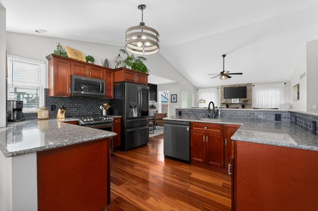 6136 Ripple Creek Road, Cold Spring, KY 41076