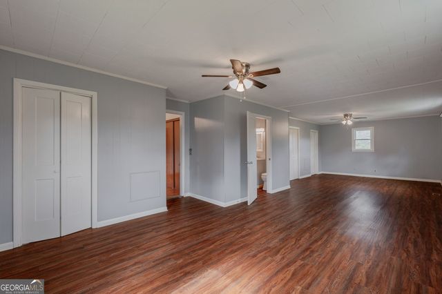 794 Halls Valley Road, Trion, GA 30753