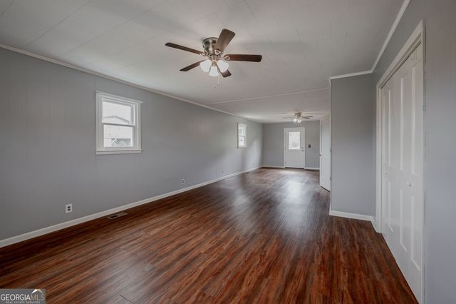 794 Halls Valley Road, Trion, GA 30753