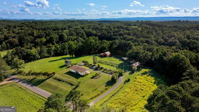 794 Halls Valley Road, Trion, GA 30753