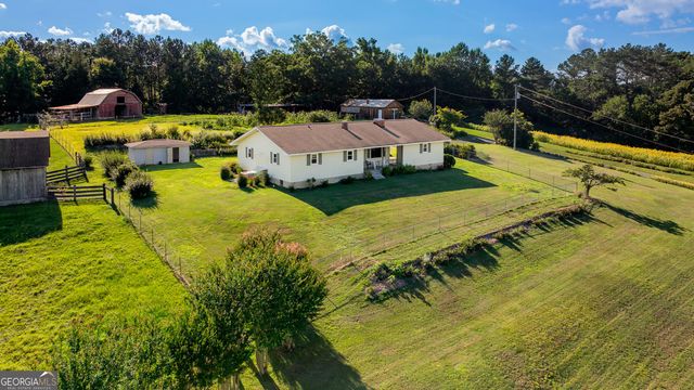 794 Halls Valley Road, Trion, GA 30753