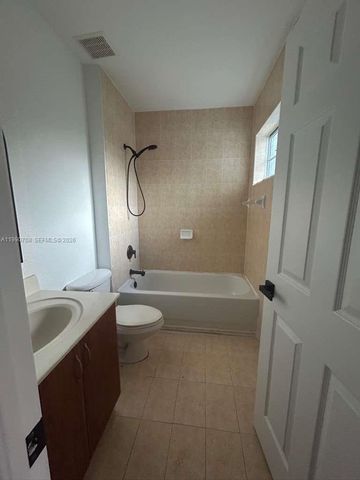 760 SW 6th Ct ., Florida City, FL 33034