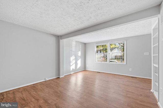 2838 RAYMOND CT, Falls Church, VA 22042