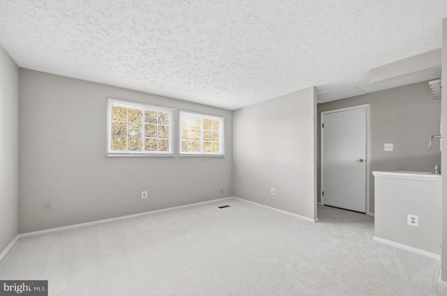 2838 RAYMOND CT, Falls Church, VA 22042