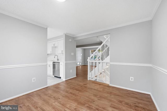 2838 RAYMOND CT, Falls Church, VA 22042