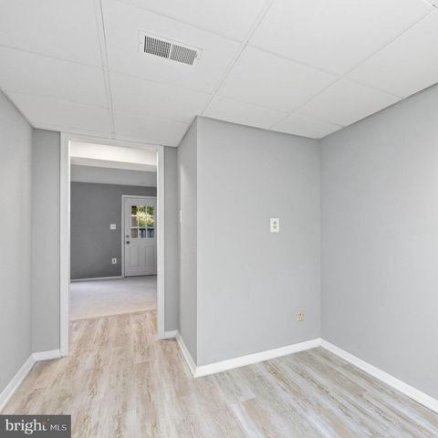 2838 RAYMOND CT, Falls Church, VA 22042