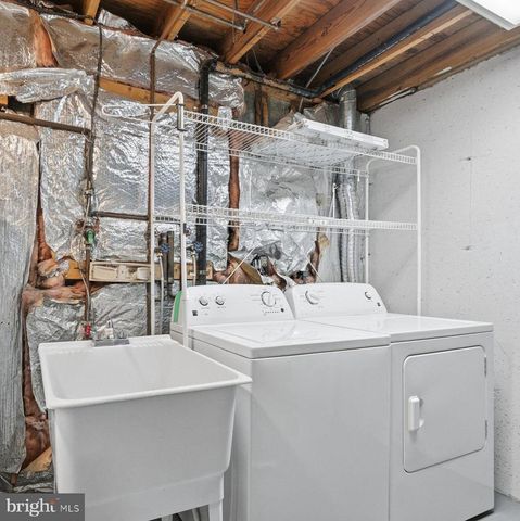 2838 RAYMOND CT, Falls Church, VA 22042