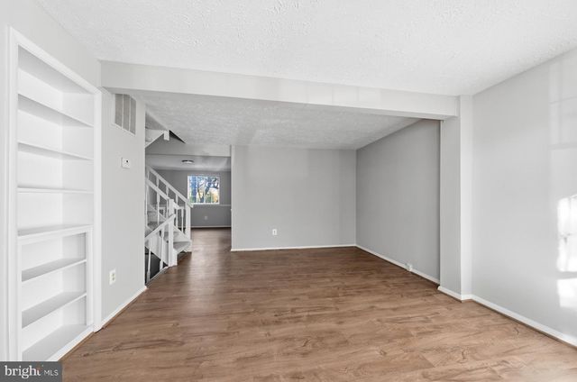 2838 RAYMOND CT, Falls Church, VA 22042