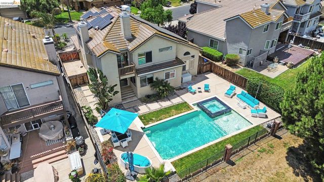 2127 Prestwick Dr, Discovery Bay, CA 94505