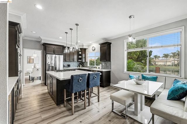 2127 Prestwick Dr, Discovery Bay, CA 94505