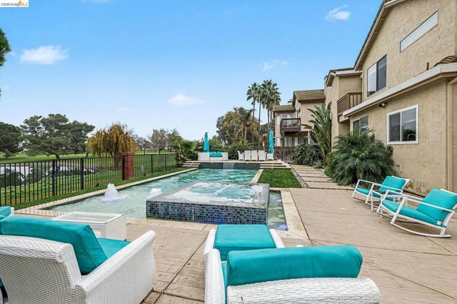 2127 Prestwick Dr, Discovery Bay, CA 94505
