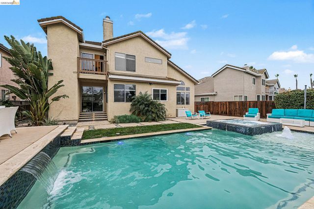 2127 Prestwick Dr, Discovery Bay, CA 94505