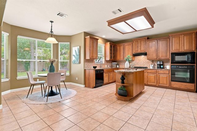 1116 Canyon Maple RD, Pflugerville, TX 78660