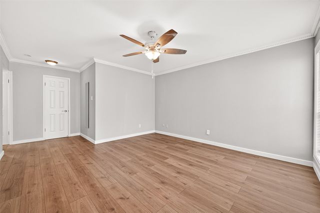 359 N Post Oak Lane 127, Houston, TX 77024