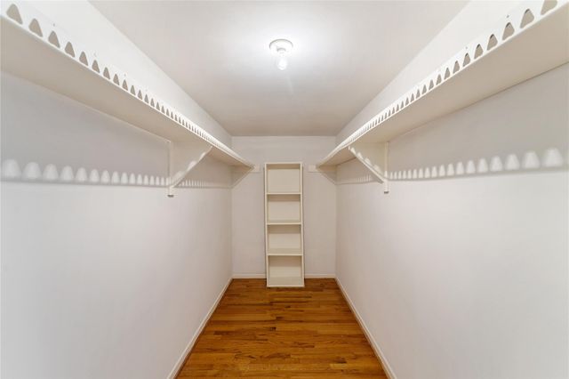 359 N Post Oak Lane 127, Houston, TX 77024
