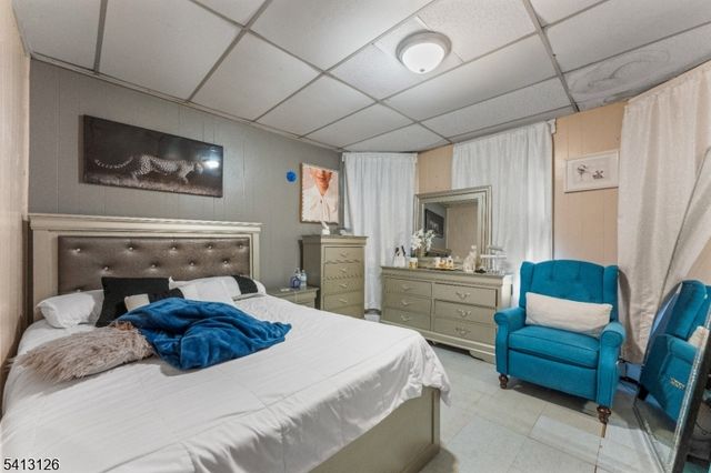 160 Burgess Pl, Passaic City, NJ 07055