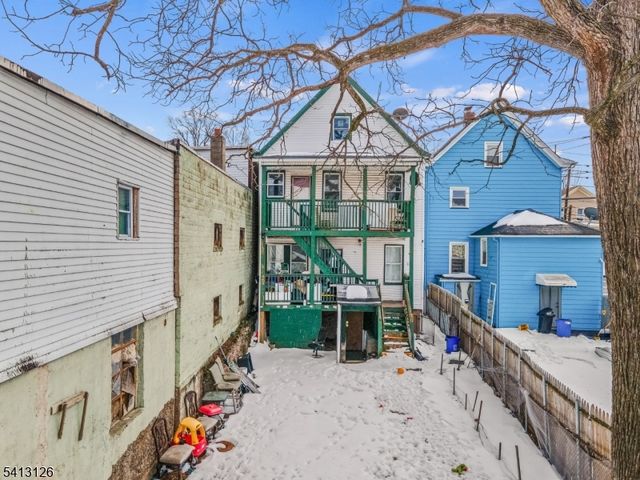 160 Burgess Pl, Passaic City, NJ 07055