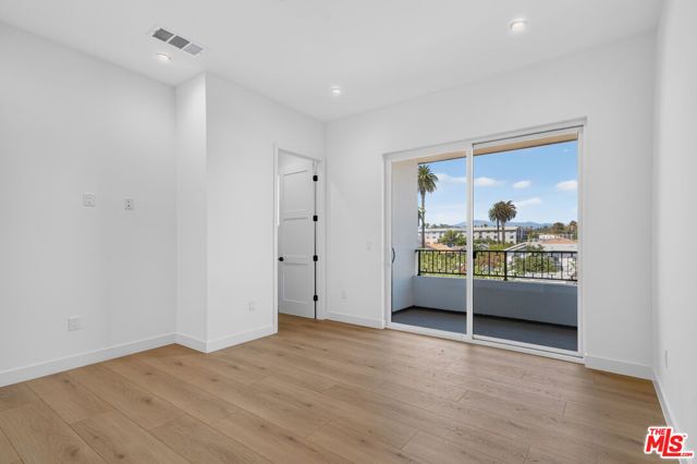 2420 N Council Street, Los Angeles, CA 90026