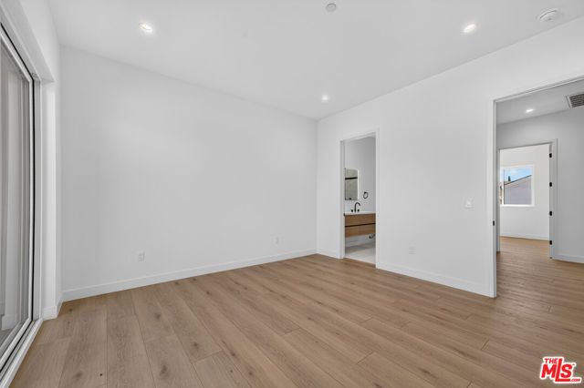 2420 N Council Street, Los Angeles, CA 90026