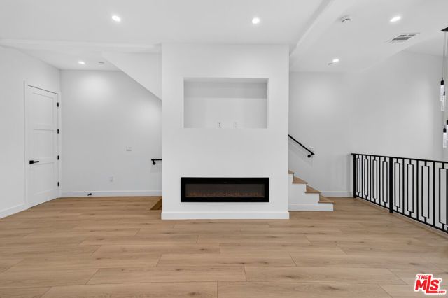 2420 N Council Street, Los Angeles, CA 90026