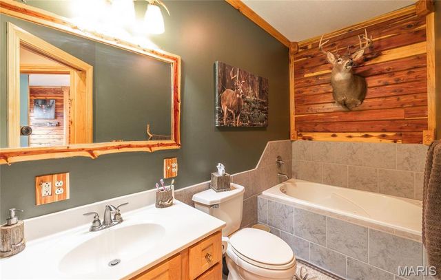 3403 Ripley BB-2, Doniphan, MO 63935