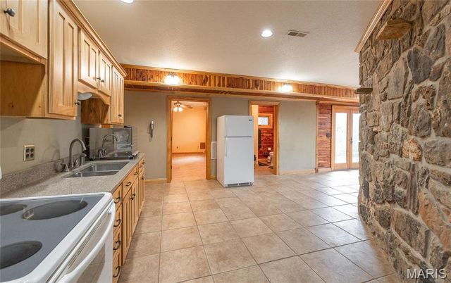 3403 Ripley BB-2, Doniphan, MO 63935