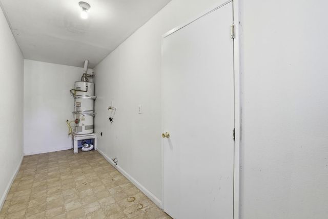 8054 Pegler Way, Sacramento, CA 95823