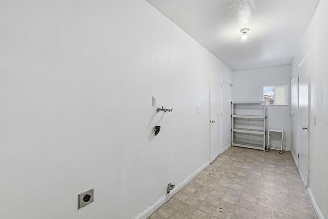 8054 Pegler Way, Sacramento, CA 95823