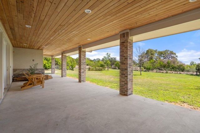 405 Spicewood Trails DR, Spicewood, TX 78669