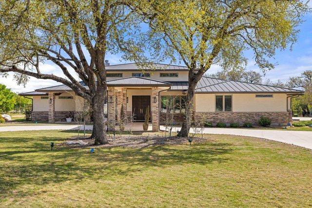 405 Spicewood Trails DR, Spicewood, TX 78669