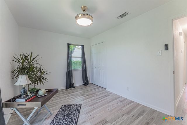 704 W Mary Jane Drive, Killeen, TX 76541